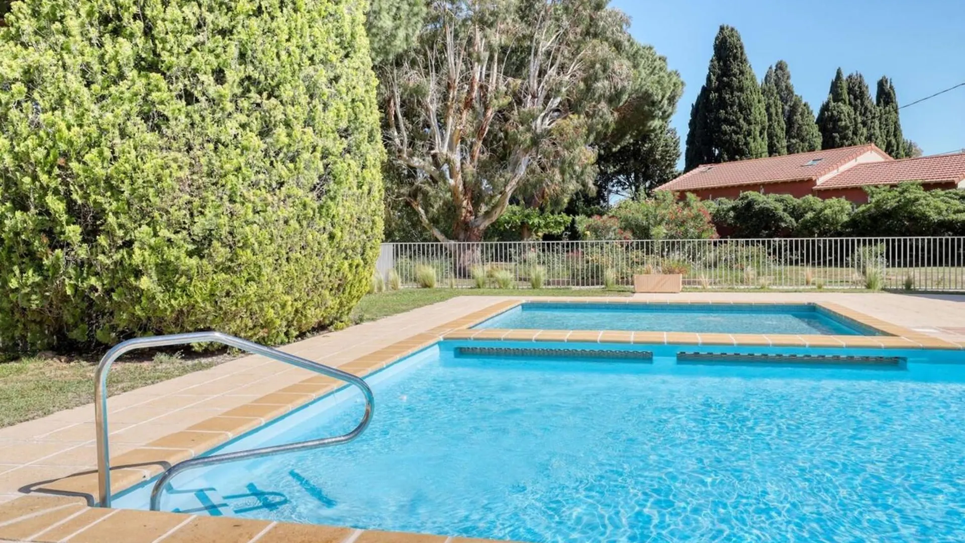 Magnificent Newly Renovated Close To Beach & Swimming Pool Le Lavandou